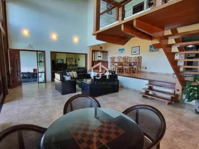 Casa / Sobrado para Venda em Ubatuba/SP Tenório 9 Quartos