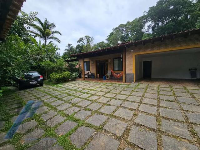 Casa / Sobrado para Venda em Ubatuba/SP Tenório 3 Quartos