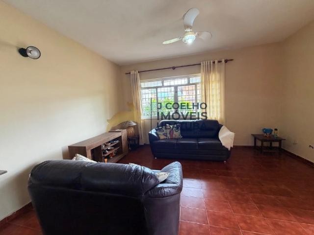 Casa / Sobrado para Venda em Ubatuba/SP Umuarama 2 Quartos