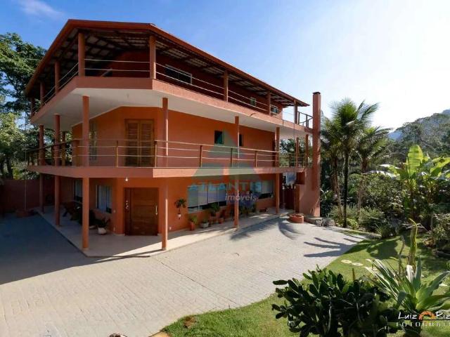 Casa / Sobrado para Venda em Ubatuba/SP Ubatumirim 5 Quartos