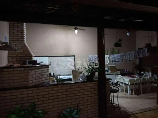 Casa / Sobrado para Venda em Uberaba/MG Cidade Jardim 5 Quartos