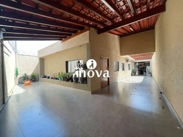 Casa / Sobrado para Venda em Uberaba/MG Boa Vista 3 Quartos