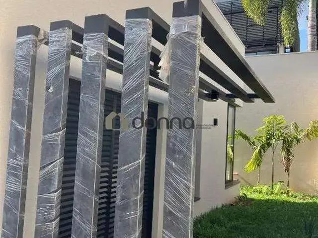 Casa / Sobrado para Venda em Uberaba/MG Damha Residencial Uberaba I 4 Quartos