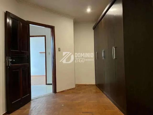 Casa / Sobrado para Venda em Uberaba/MG Estados Unidos 4 Quartos