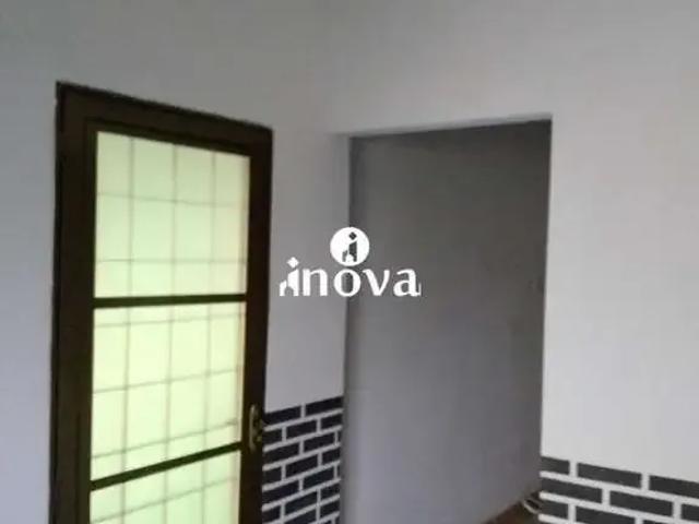 Casa / Sobrado para Venda em Uberaba/MG Jardim Elza Amuí I 2 Quartos