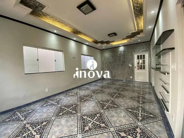 Casa / Sobrado para Venda em Uberaba/MG Jardim Elza Amuí I 3 Quartos