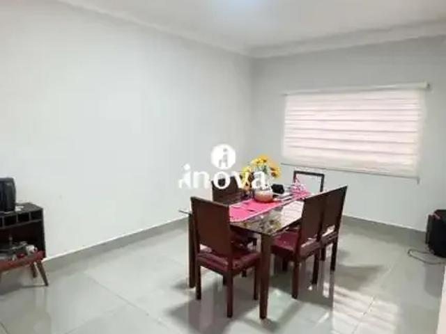 Casa / Sobrado para Venda em Uberaba/MG Olinda 3 Quartos