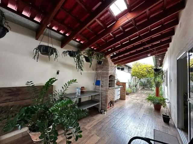 Casa / Sobrado para Venda em Uberaba/MG Olinda 3 Quartos