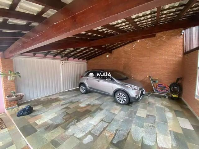 Casa / Sobrado para Venda em Uberaba/MG Olinda 4 Quartos
