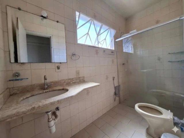 Casa / Sobrado para Venda em Uberaba/MG Leblon 6 Quartos