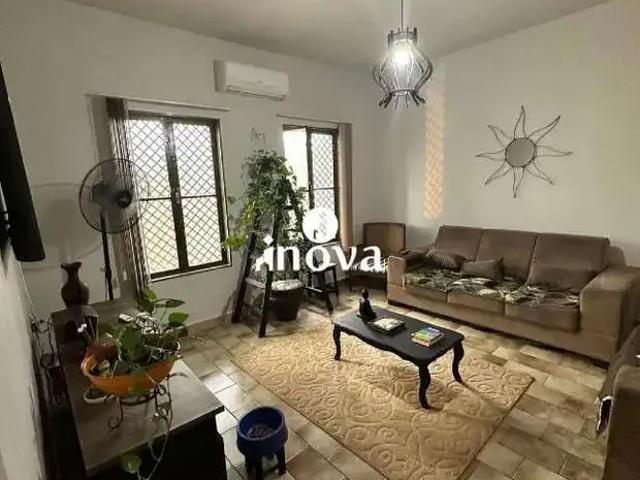 Casa / Sobrado para Venda em Uberaba/MG Santa Maria 4 Quartos