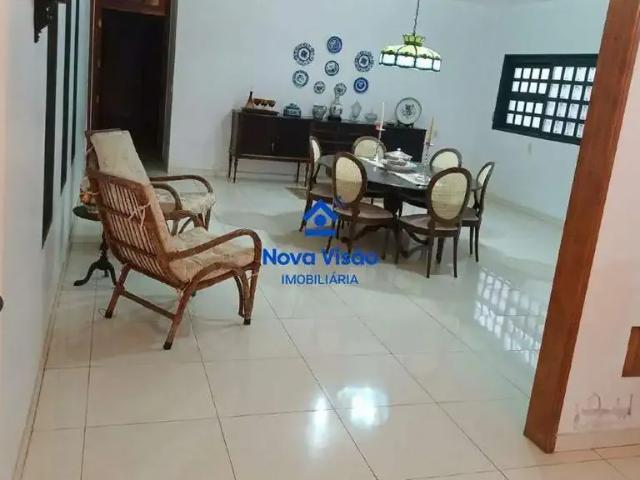 Casa / Sobrado para Venda em Uberaba/MG Santa Maria 4 Quartos