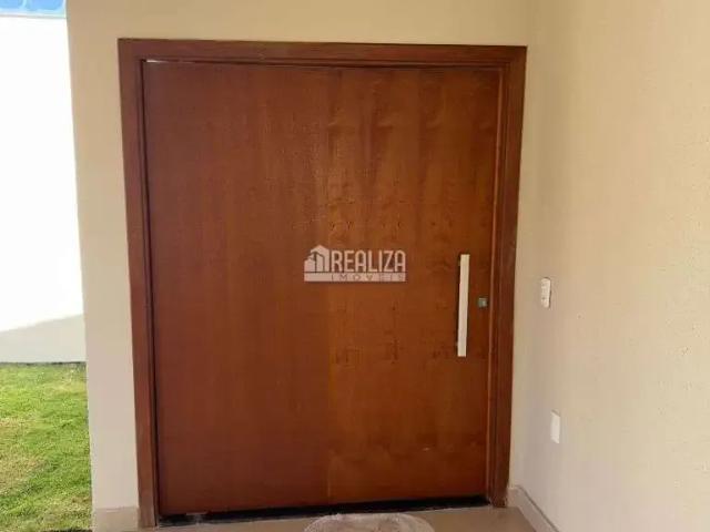 Casa / Sobrado para Venda em Uberaba/MG Parque das Laranjeiras 3 Quartos