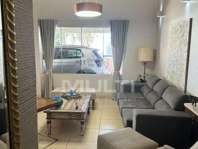 Casa / Sobrado para Venda em Uberlândia/MG Cazeca 4 Quartos