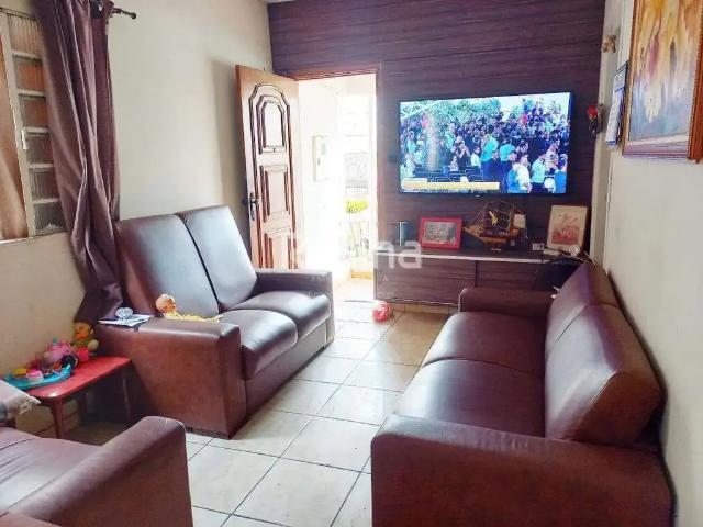 Casa / Sobrado para Venda em Uberlândia/MG Cazeca 5 Quartos