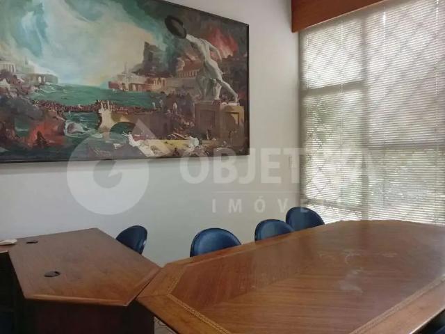 Casa / Sobrado para Venda em Uberlândia/MG Cazeca 6 Quartos