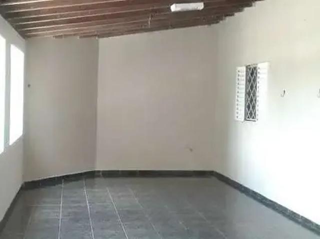 Casa / Sobrado para Venda em Uberlândia/MG Carajás 6 Quartos