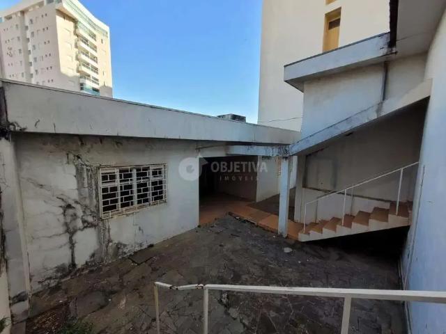 Casa / Sobrado para Venda em Uberlândia/MG Centro 1 Quartos