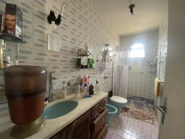 Casa / Sobrado para Venda em Uberlândia/MG Centro 5 Quartos