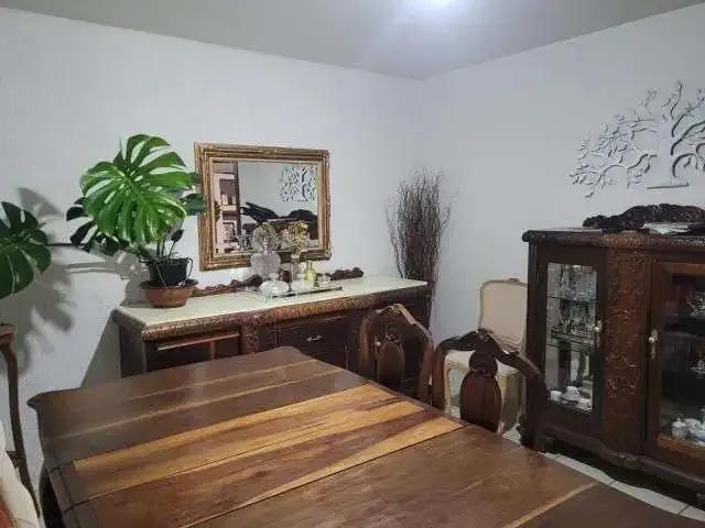 Casa / Sobrado para Venda em Uberlândia/MG Centro 7 Quartos