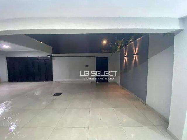 Casa / Sobrado para Venda em Uberlândia/MG Custódio Pereira 3 Quartos