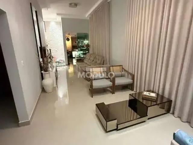 Casa / Sobrado para Venda em Uberlândia/MG Alto Umuarama 3 Quartos