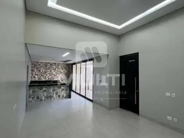 Casa / Sobrado para Venda em Uberlândia/MG Alto Umuarama 3 Quartos