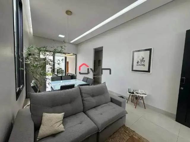 Casa / Sobrado para Venda em Uberlândia/MG Alto Umuarama 3 Quartos