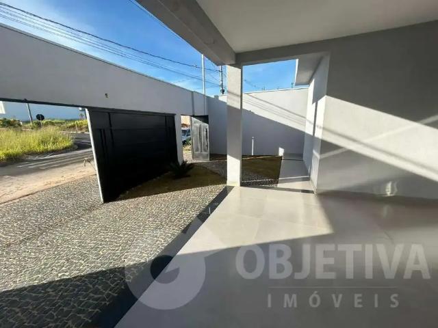 Casa / Sobrado para Venda em Uberlândia/MG Alto Umuarama 3 Quartos