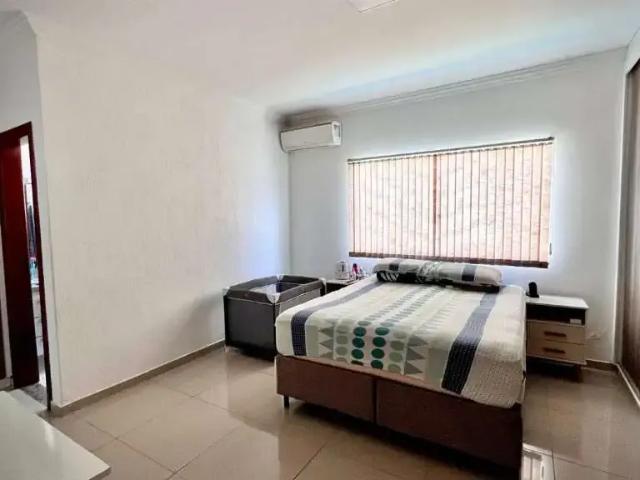 Casa / Sobrado para Venda em Uberlândia/MG Alto Umuarama 3 Quartos