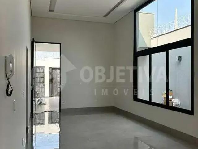 Casa / Sobrado para Venda em Uberlândia/MG Alto Umuarama 3 Quartos