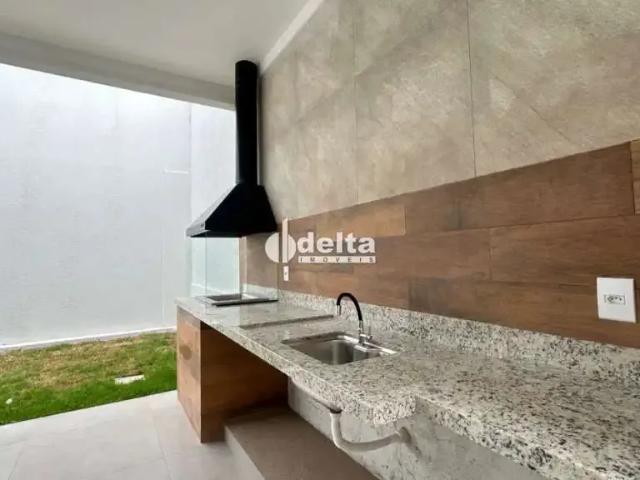 Casa / Sobrado para Venda em Uberlândia/MG Bosque dos Buritis 3 Quartos