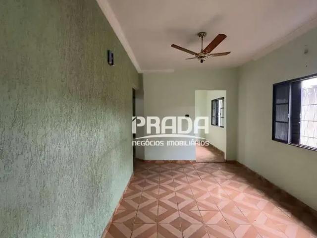 Casa / Sobrado para Venda em Uberlândia/MG Brasil 3 Quartos