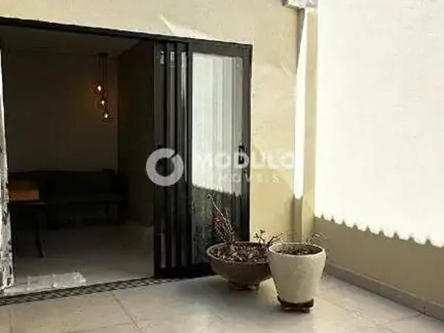 Casa / Sobrado para Venda em Uberlândia/MG Granada 3 Quartos