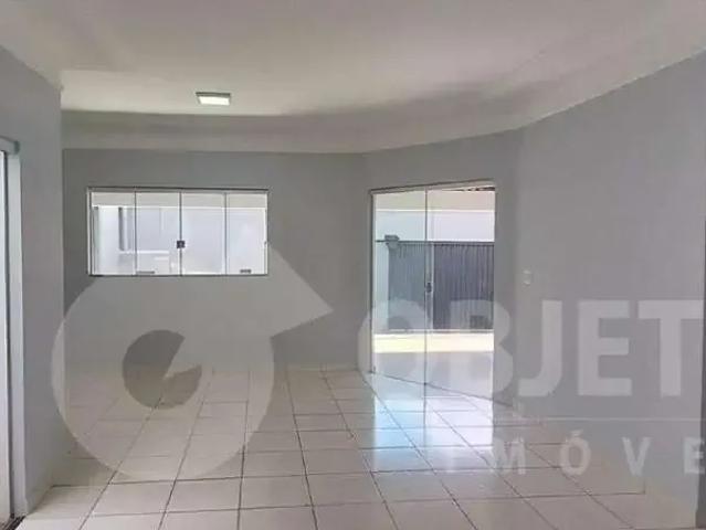 Casa / Sobrado para Venda em Uberlândia/MG Granada 3 Quartos