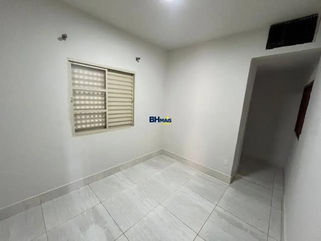 Casa / Sobrado para Venda em Uberlândia/MG Granada 3 Quartos