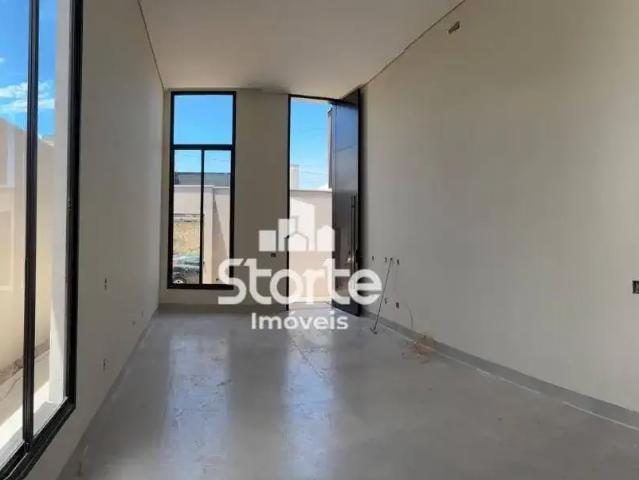 Casa / Sobrado para Venda em Uberlândia/MG Grand Ville 3 Quartos
