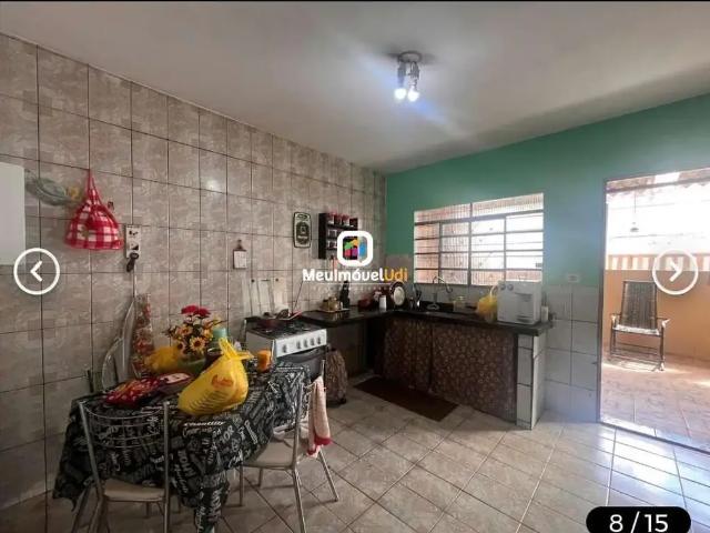 Casa / Sobrado para Venda em Uberlândia/MG Guarani 4 Quartos