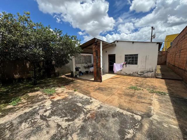 Casa / Sobrado para Venda em Uberlândia/MG Guarani 3 Quartos