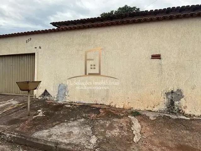 Casa / Sobrado para Venda em Uberlândia/MG Guarani 3 Quartos