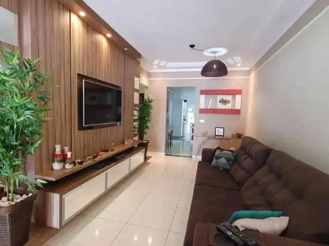 Casa / Sobrado para Venda em Uberlândia/MG Dona Zulmira 3 Quartos