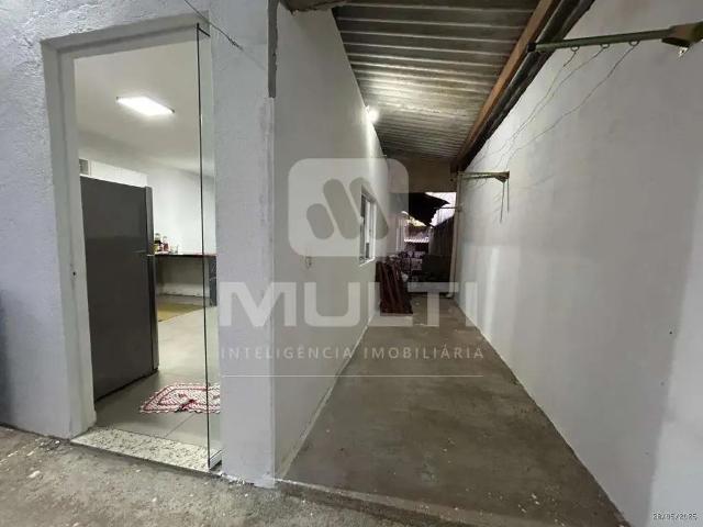 Casa / Sobrado para Venda em Uberlândia/MG Jardim Botânico 3 Quartos