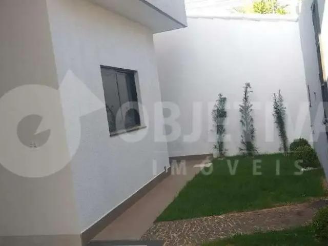 Casa / Sobrado para Venda em Uberlândia/MG Jardim Botânico 3 Quartos