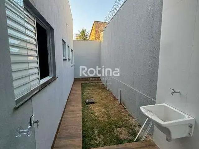 Casa / Sobrado para Venda em Uberlândia/MG Jardim Brasília 2 Quartos