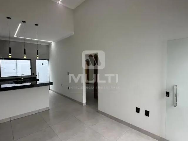 Casa / Sobrado para Venda em Uberlândia/MG Jardim Brasília 2 Quartos