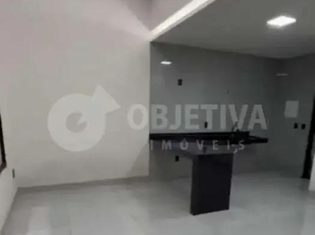 Casa / Sobrado para Venda em Uberlândia/MG Jardim Brasília 3 Quartos