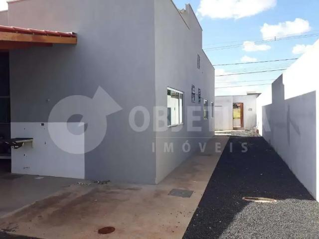 Casa / Sobrado para Venda em Uberlândia/MG Jardim Brasília 3 Quartos