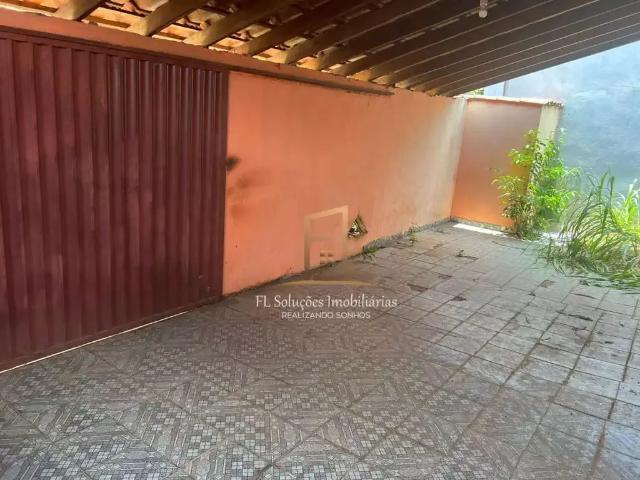 Casa / Sobrado para Venda em Uberlândia/MG Jardim Canaã 2 Quartos
