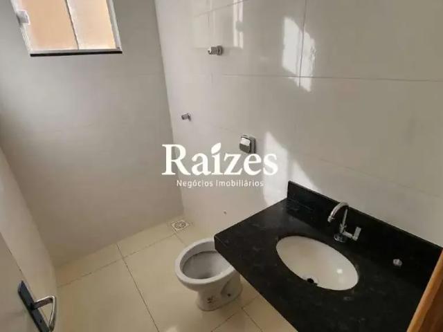 Casa / Sobrado para Venda em Uberlândia/MG Jardim Canaã 2 Quartos