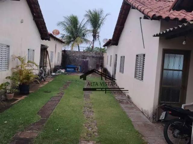 Casa / Sobrado para Venda em Uberlândia/MG Jardim Canaã 2 Quartos